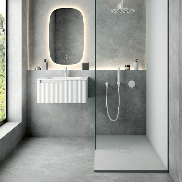 Centrar Shower Base