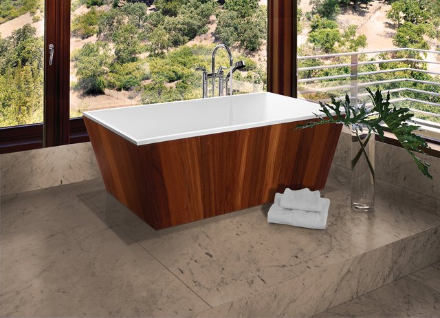 Petra W -Teak